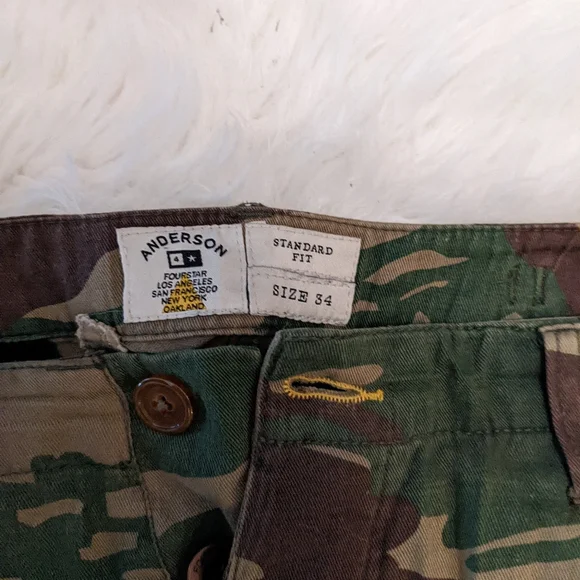 Four star men's army cargo shorts - Picture 2 of 3